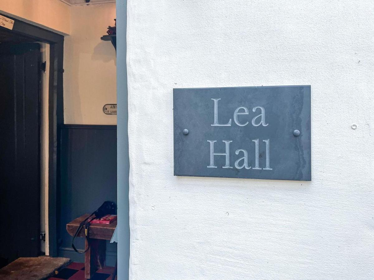 Lea Hall Farmhouse Tissington Eksteriør bilde